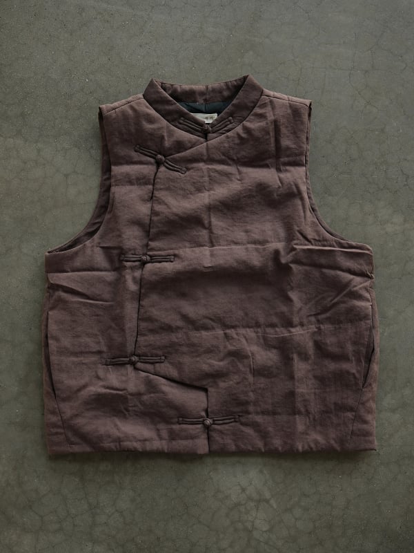 Etno stiililine vest seisva kraega, täidetud siiditaoliste kiududega, polüesterkangas, vaba lõige