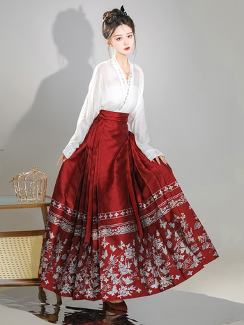 Ženski odjevni komad u kineskom stilu s dizajnom suknje s konjskim licem, nadahnut nacionalnim stilom, tkanina Spandex 90–95%, obrada crumple, ljeto 2023