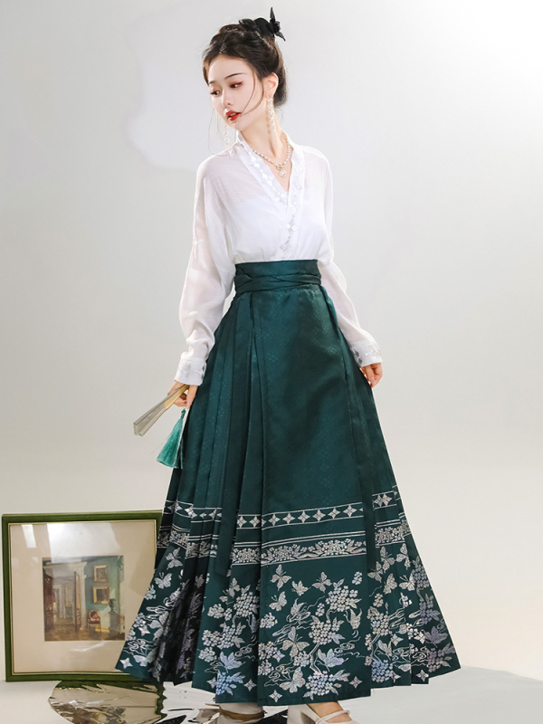 Ženski odjevni komad u kineskom stilu s dizajnom suknje s konjskim licem, nadahnut nacionalnim stilom, tkanina Spandex 90–95%, obrada crumple, ljeto 2023