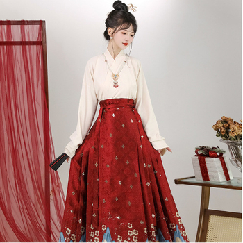 Hanfu u Ming stilu s Horse-Face suknom i Aircraft rukavima, 50-70% poliester sadržaja, tiskana tkanina, proljeće 2023