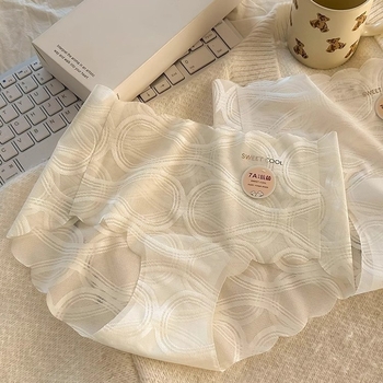 Ljetne ženske gaćice od ice-silk bez šavova, prozračnih i udobnih, srednje visine struka, antibakterijska pamuk postava