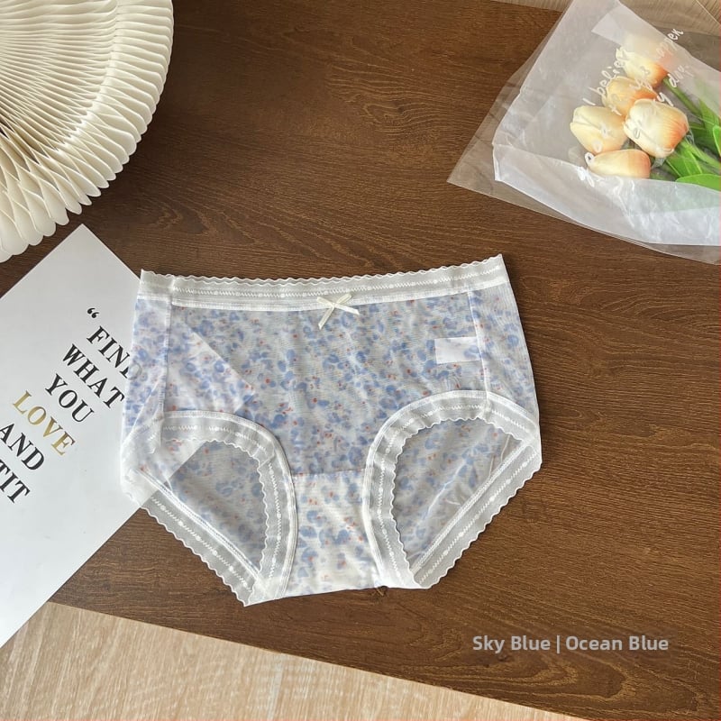 Naiste keskjoonega aluspesu lillemustriga, hingav, antibakteriaalne, polüesterkangas, mulberry siidi vooder