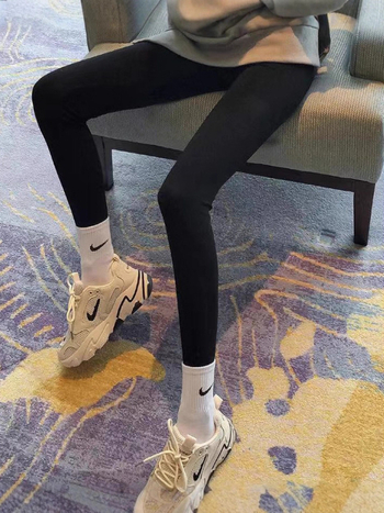 Naiste retuusid - Polüester koos elastaniga, pahkluu pikkus, tihe lõige, keskmise paksusega, ühetooniline