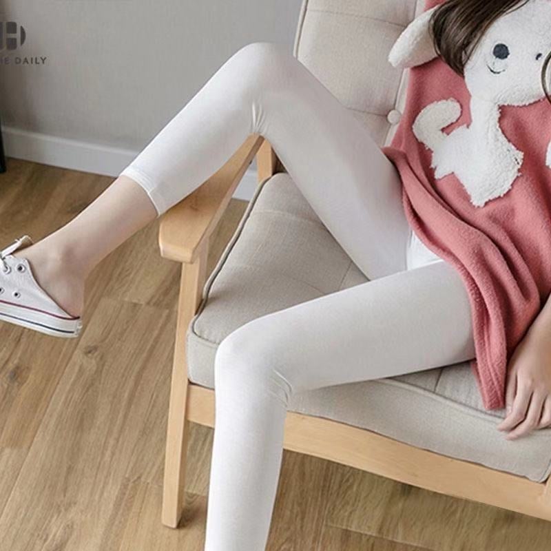 Naiste retuusid - Polüester koos elastaniga, pahkluu pikkus, tihe lõige, keskmise paksusega, ühetooniline