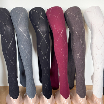 Βαμβαρωτά καλσόν, μεσαίο πάχος, διαμαντονειδές μοτίβο, ανύψωση και διαμόρφωση, με πόδια