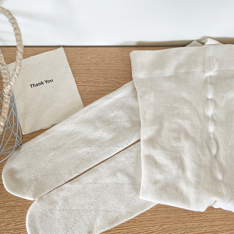 Βαμβαρωτά καλσόν, μεσαίο πάχος, διαμαντονειδές μοτίβο, ανύψωση και διαμόρφωση, με πόδια