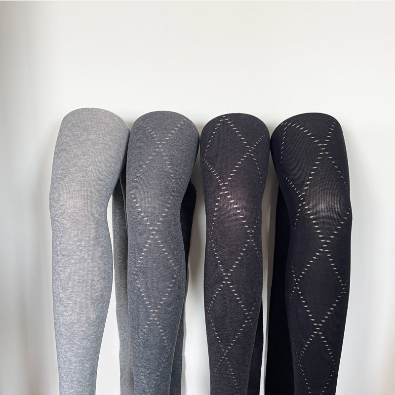 Βαμβαρωτά καλσόν, μεσαίο πάχος, διαμαντονειδές μοτίβο, ανύψωση και διαμόρφωση, με πόδια