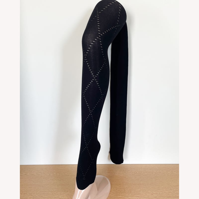 Βαμβαρωτά καλσόν, μεσαίο πάχος, διαμαντονειδές μοτίβο, ανύψωση και διαμόρφωση, με πόδια