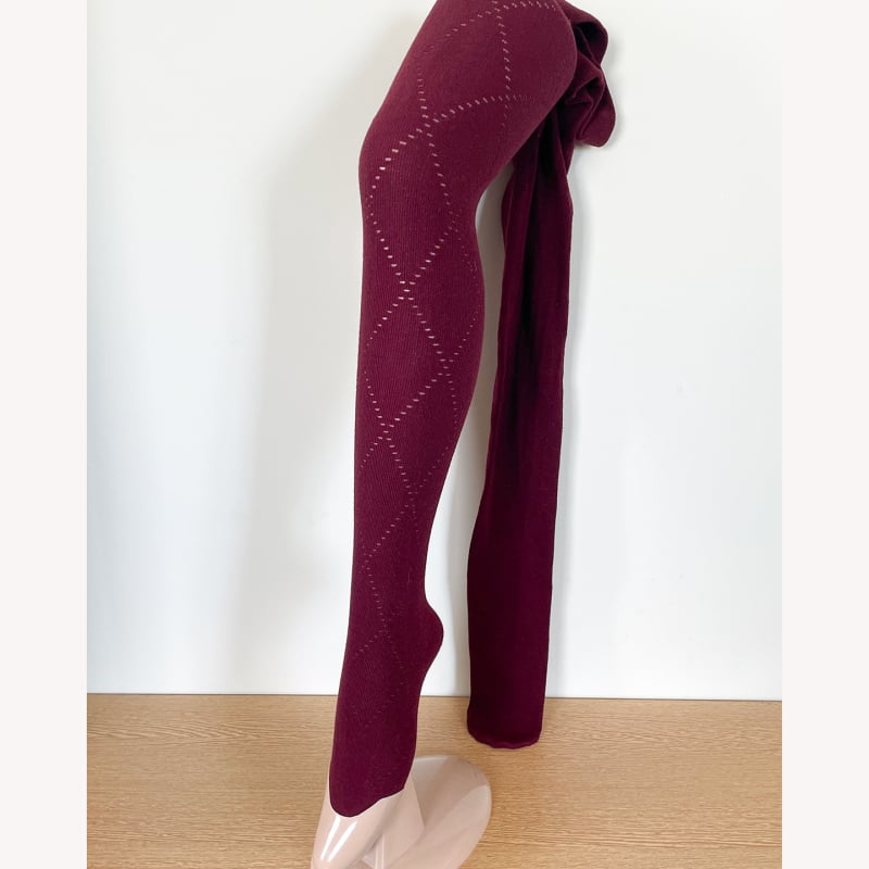 Βαμβαρωτά καλσόν, μεσαίο πάχος, διαμαντονειδές μοτίβο, ανύψωση και διαμόρφωση, με πόδια