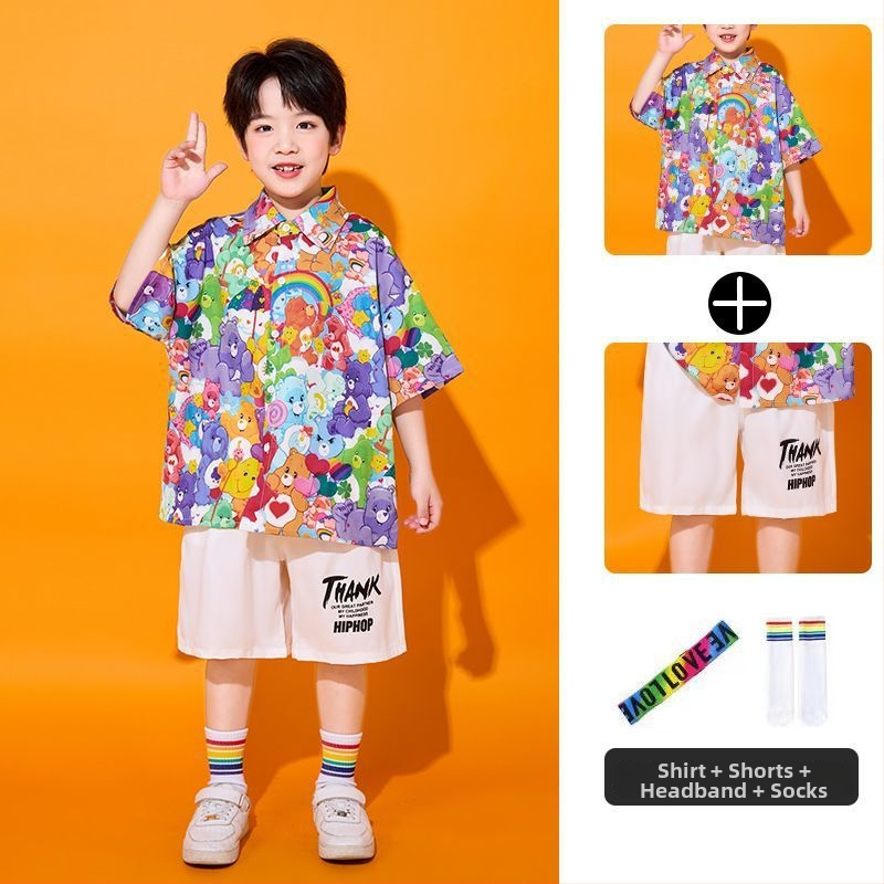 Bērnu uzstāšanās kostīms ar siksniņām Hongkonga stilā, primāro izglītības iestāžu skolēniem, ar drukas elementu, kokvilnas-poliesteri maisījums, 80–90% poliester, pavasaris 2025