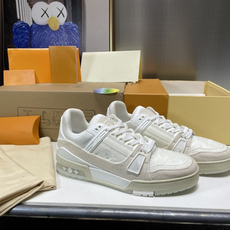 Unisex sporta apavi elpojoši un viegli (roku zīmēts raksts, šņorēšana, EVA augšējā daļa)