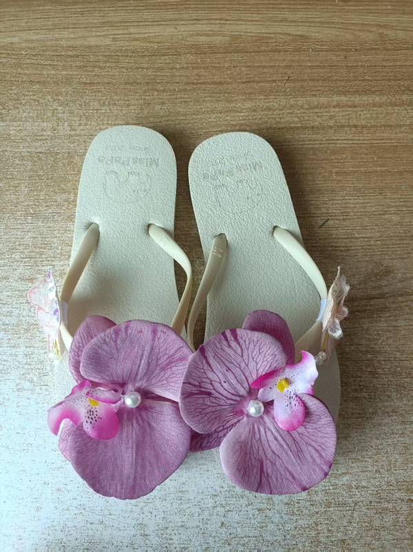 Miaojie täiskasvanutele randade kingad Phalaenopsis lillede mustriga, pealispind plastikust, EVA sisemus, PE talla