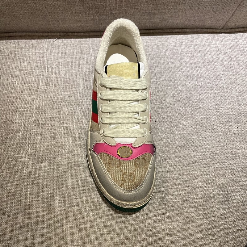 Unisex platna kurpes ar gumijas zoli, zemā augšdaļa; priekšējā aizdare; pretslīdēšana, nodilumizturība, šoka absorbēšana; tekstila iekšējā zole.