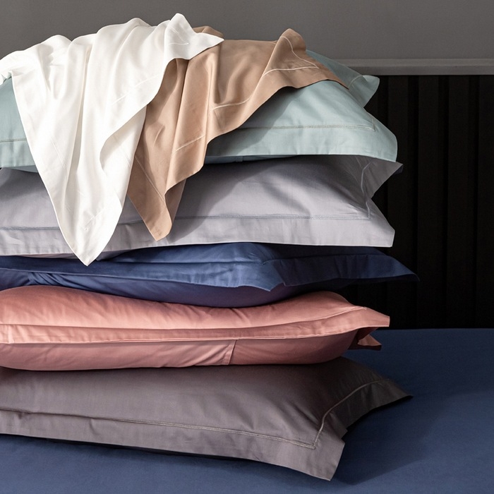 Paar padjapüüri, 100% puuvill, satiinne tekstuur, reaktiivne trükk ja värvimine, kerge luksus, esmaklassiline kvaliteet