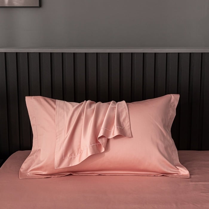 Paar padjapüüri, 100% puuvill, satiinne tekstuur, reaktiivne trükk ja värvimine, kerge luksus, esmaklassiline kvaliteet