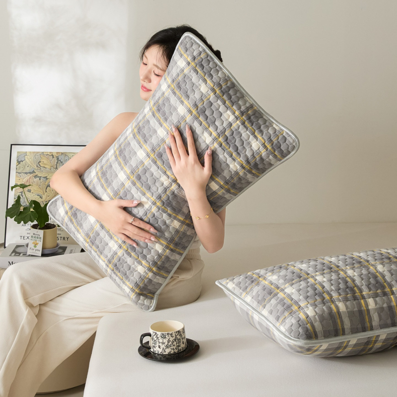 Padjapüür puuvillast lõngadega värvitud, kootud, reaktiivne värvimine, kaasaegne minimalistlik stiil, üks tükk