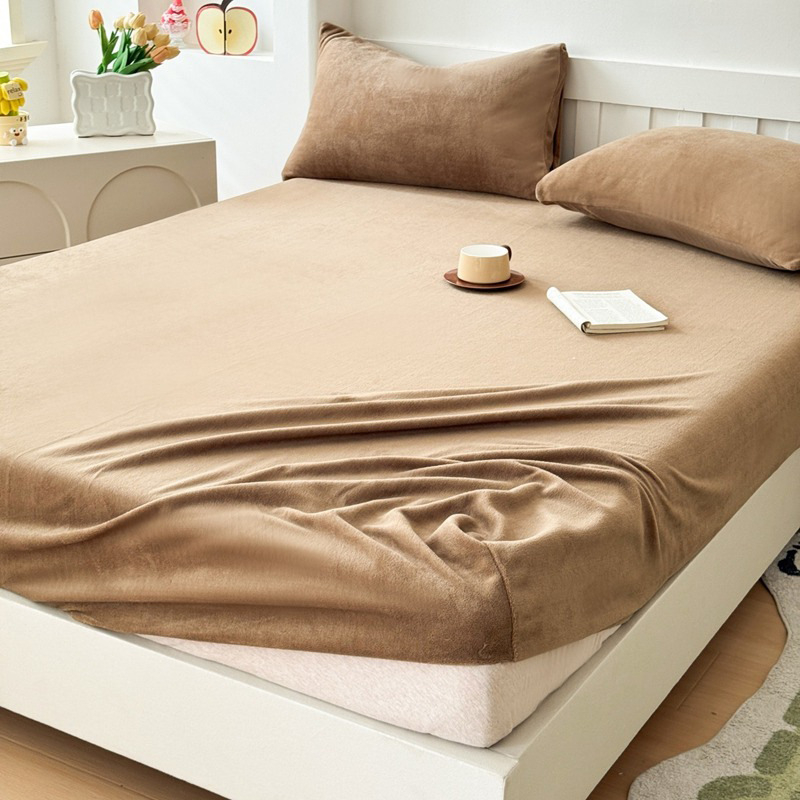 Σετ σεντόνια από βελούδο γάλακτος — βελουρένια υφή, βαφή αντίδρασης, κατάλληλο για όλες τις εποχές