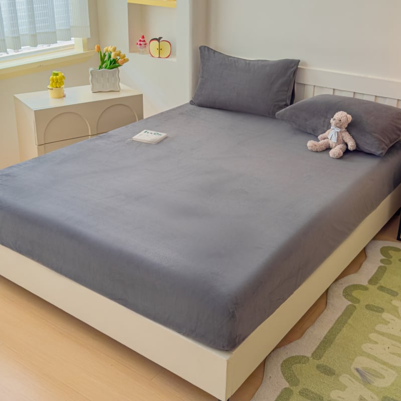 Σετ σεντόνια από βελούδο γάλακτος — βελουρένια υφή, βαφή αντίδρασης, κατάλληλο για όλες τις εποχές