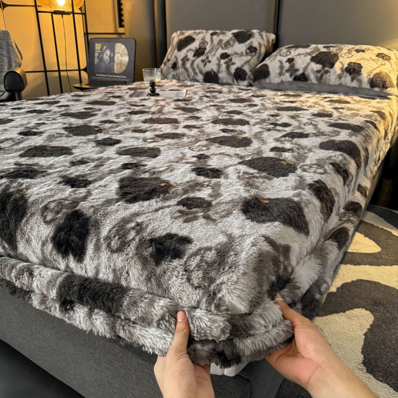 Navlaka za madrac s gumicom, kristalni velur, twill tkanina, reaktivno bojenje, moderan stil