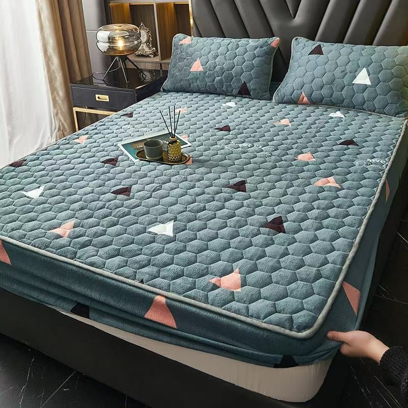 Gumis voodiruudja piima fleece materjalist, kohandatav disain, botaaniline muster, reaktiivne värvimine, õmblemine ja kuilimine