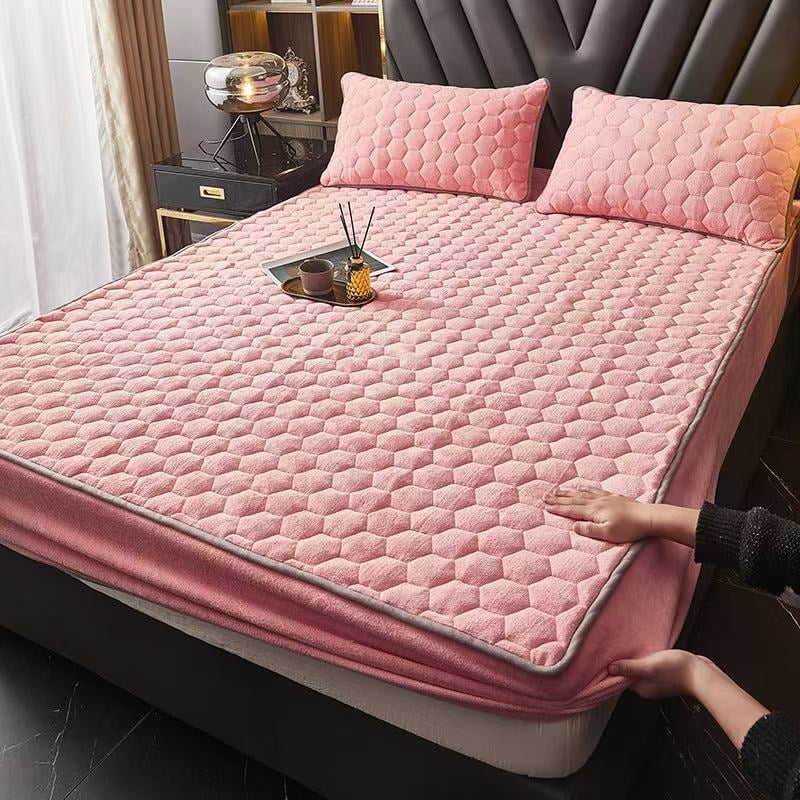 Gumis voodiruudja piima fleece materjalist, kohandatav disain, botaaniline muster, reaktiivne värvimine, õmblemine ja kuilimine