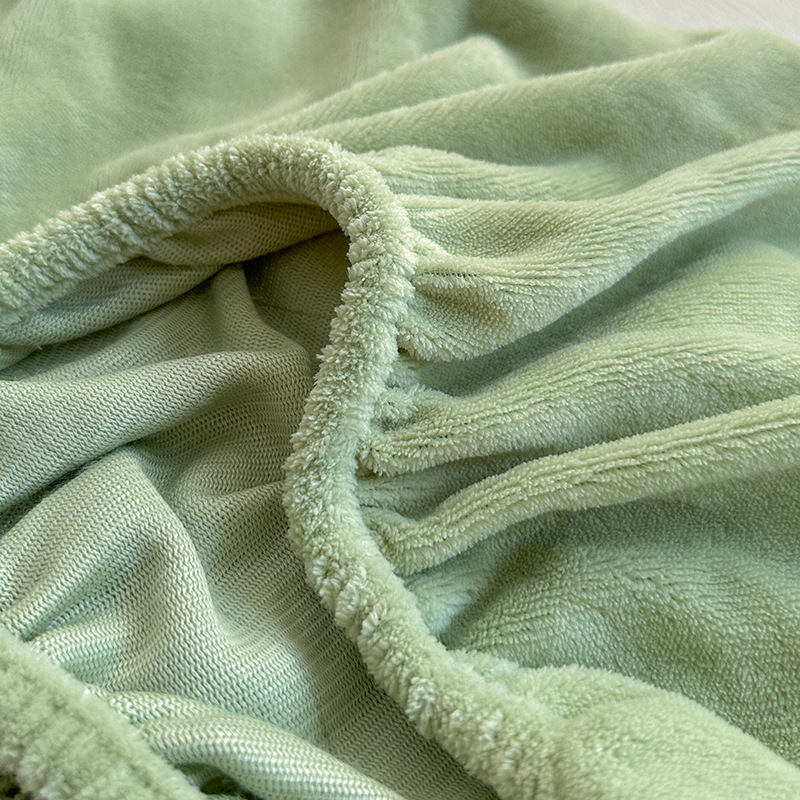 Piimavillase veluurist elastne voodipesu fleece vooder, ääre õmblus, reaktiivne värvimine, talveks