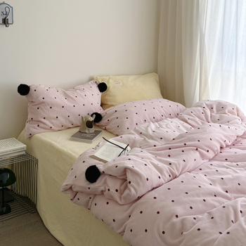 Ins stil četverodijelni set posteljine od poliestera, 3500–4000 g, jednofarban uzorak