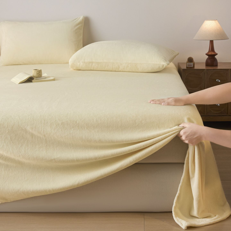 Ühekohaline voodipesu leht piima veluurist, paks ja soe, Twill-kude, karikatuurimuster, reaktiivne trükkimine