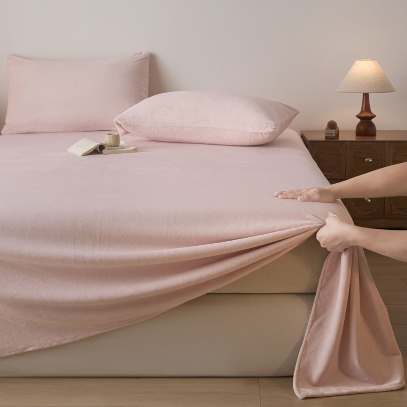 Ühekohaline voodipesu leht piima veluurist, paks ja soe, Twill-kude, karikatuurimuster, reaktiivne trükkimine