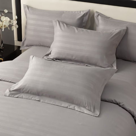 Hotellile sobiv voodipesu komplekt triibulise mustriga, 100% puuvill, quilted, masinpestav, reaktiivne trükk ja värvimine