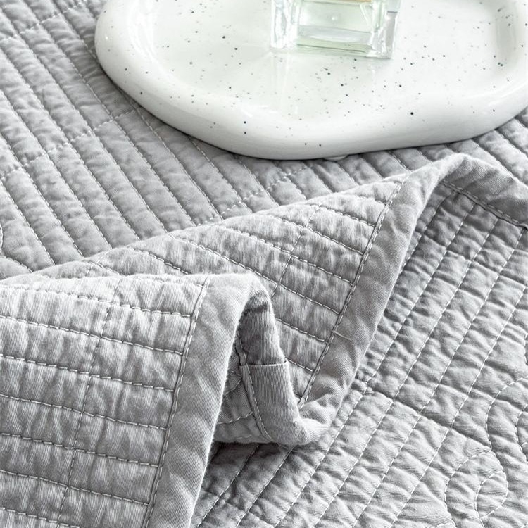 Puuvillane Tatami voodilinade komplekt, kahekülgne quiltitud, nelja aastaaja, kolm osa, twill kangas