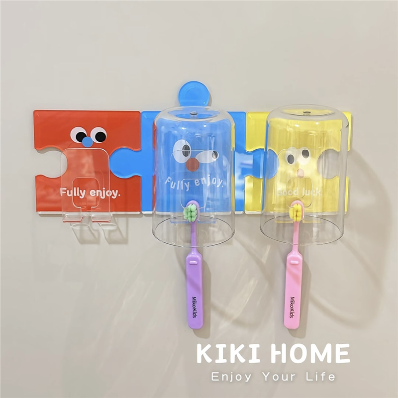 Държач за четки за зъби със стенно закрепване чрез вакуумна чашка и съхранение на чаша за изплакване, акрилен