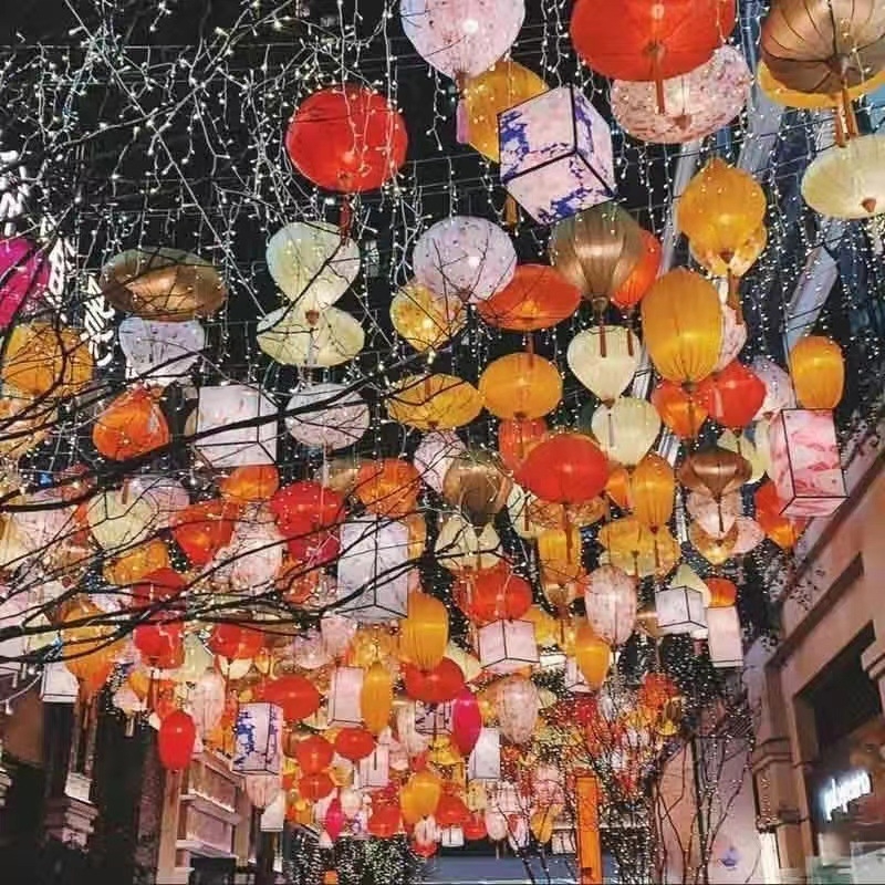 Āra lampions no zīda, antīks retro stils, neregulāra forma, izgaismojošs