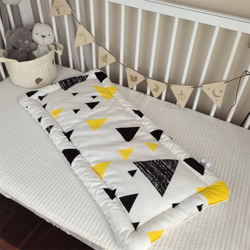 Пад за детска количка за бебета – удебелен мат за всички сезони, от едната страна памук, от другата велур, за деца до 12 месеца, възможна персонализирана обработка