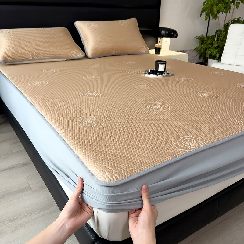 Kolm-osaline Ice Silk Mat ja elastne voodilinad — suvine jahe, viskoosi materjal, trükitud kangas, moodne hiina stiil