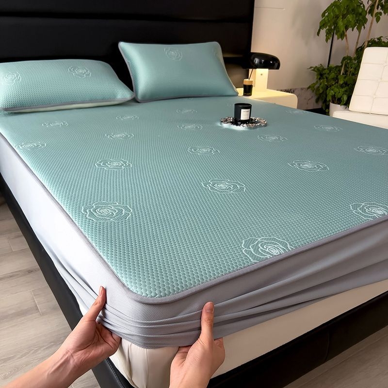 Kolm-osaline Ice Silk Mat ja elastne voodilinad — suvine jahe, viskoosi materjal, trükitud kangas, moodne hiina stiil