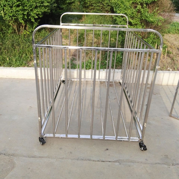 Κινητή, αποσπώμενη ξύλινη βάση μπάλας για νηπιαγωγείο – ράφι αποθήκευσης; Υλικό: Ξύλο; Εγκατάσταση: Συγκόλληση; Αξεσουάρ: πλαστικό κούμπωμα