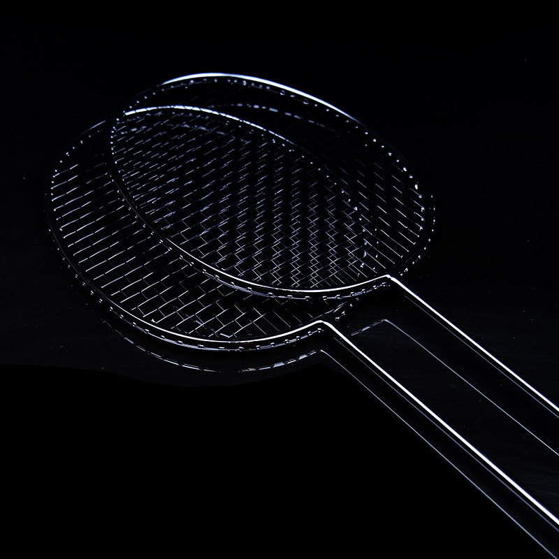 Set od 2 badminton reketa od karbonskih vlakana – ultralako 85–89 g, ručka G2, ravna osovina