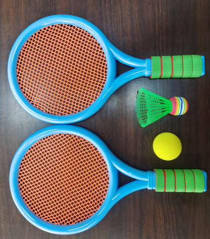 Laste badmintoni ja tennise rakettide komplekt — plastist raam, nailonist nöörid, 95-100 g, lastele 3-12 aastat