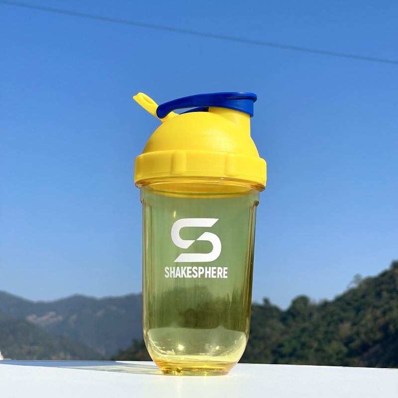 PC medžiagos kratymo puodelis, cilindrinis, vieno sluoksnio, su maišymo kamuoliuku ir spausdintu logotipu