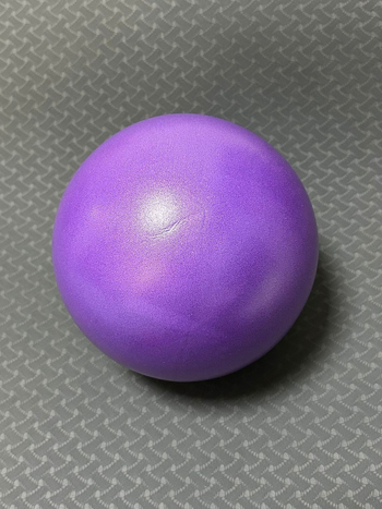 Μπάλα πιλάτες Bluesong, ματ επιφάνειας, φουσκωτή PVC γιόγκα μπάλα για γυμναστική, μασάζ και ομορφιά; βάρος 75–80 g