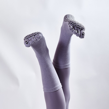 Γυναικείες κάλτσες γιόγκα με πέντε δάχτυλα, μέχρι τη γάμπα, αντιολισθητική σόλα, απορροφούν τον ιδρώτα, βαμβάκι 70–80%