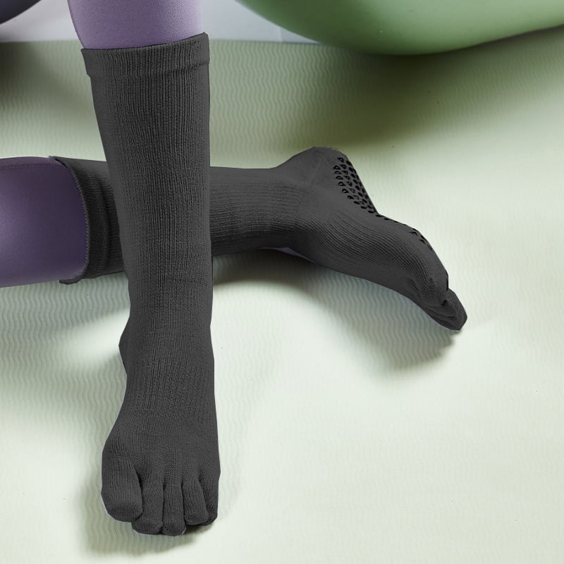 Γυναικείες κάλτσες γιόγκα με πέντε δάχτυλα, μέχρι τη γάμπα, αντιολισθητική σόλα, απορροφούν τον ιδρώτα, βαμβάκι 70–80%