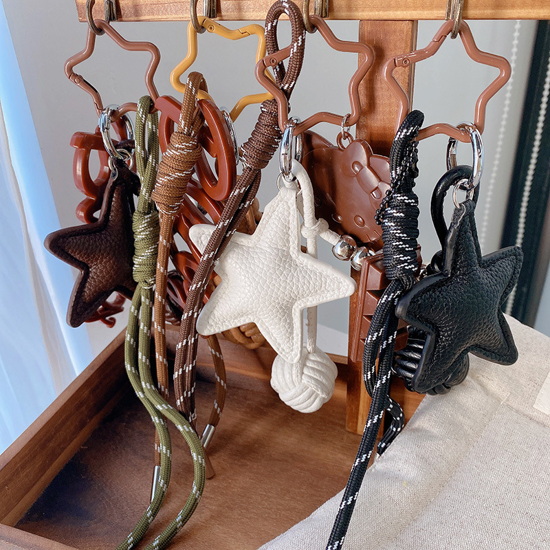 Κλειδοθήκη HD12123: σοκολατένιο μπέγκελ με ύφαντό σκοινί, διακοσμητικό για τσάντες, κορεατικό στυλ. Μάρκα Lemon Peach, μικτά υλικά.