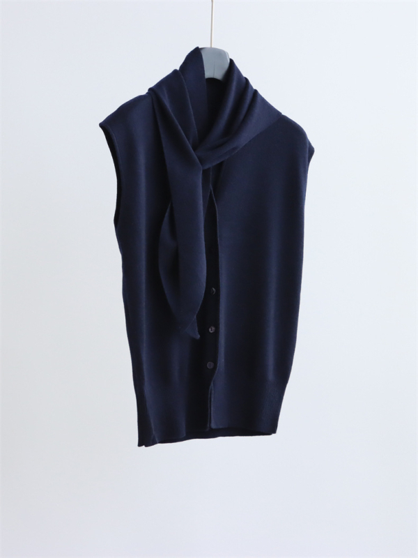Pletena vesta od vune u smjesi, V-dekolte, jednostruko kopčanje, bez rukava, elegantan gradski stil za odlazak na posao