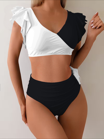 Magas derekú felosztott bikini – egyszínű, mellpárnával, nylon 80% és belső poliészter 20%