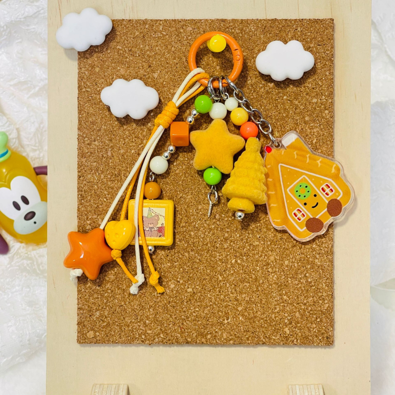 Telefona karājošs rotājums – akrils, zodiaka raksts, karikatūru stils, 2025. ziemā, pielāgojams