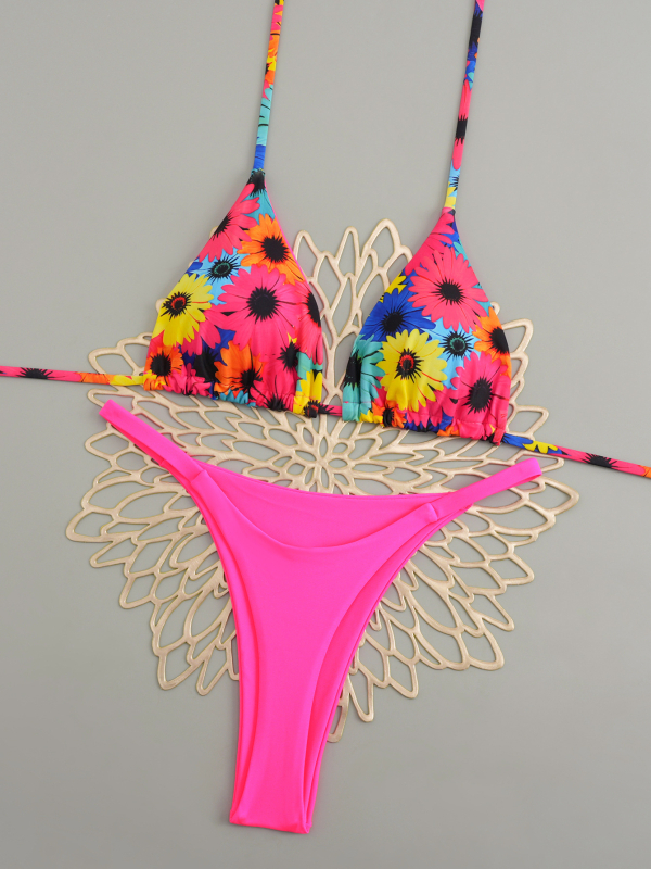 Dvije komadi bikini s napunjenim trokutastim gornjim dijelom, prugasti uzorak, uski kroj, poliester, za žene