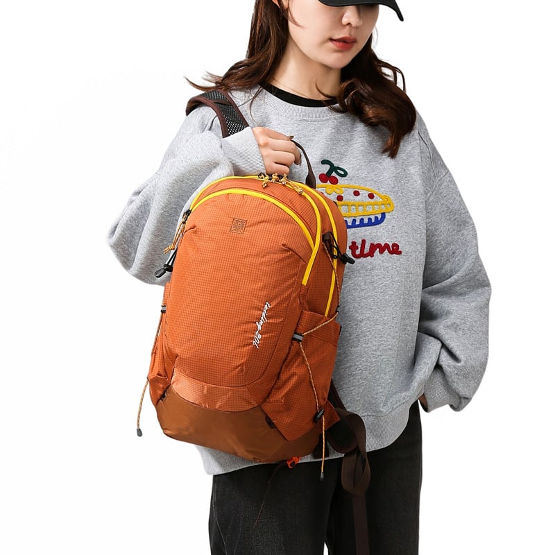 Unisex neilona kalnu mugursoma – ūdensnecaurlaidīga, elpojoša, krāsu saskaņošanas dizains, piemērota pārgājieniem, teltu nometām un izjādēm