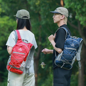 Lauko sportui ir kelionėms skirtas kuprinė - Oxford audinys, talpa 20–35 L, atspari vandeniui, oro pagalvės juosta, išplėtimo funkcija